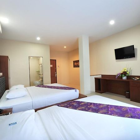 Gaja Hotel Пеканбару Екстер'єр фото