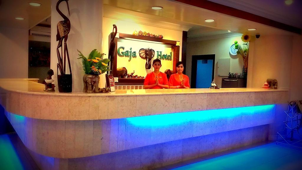 Gaja Hotel Пеканбару Екстер'єр фото